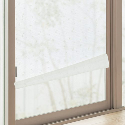 ニトリ(NITORI) そのまま貼れる断熱・結露抑制 窓シート 2114100060920