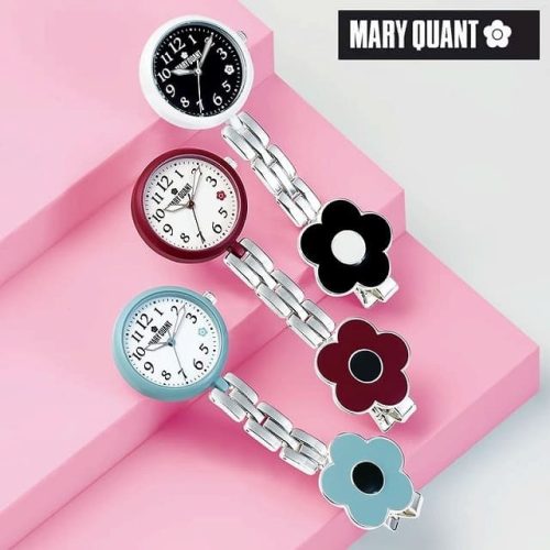 マリークヮント(MARY QUANT) チャーム付きナースウォッチ