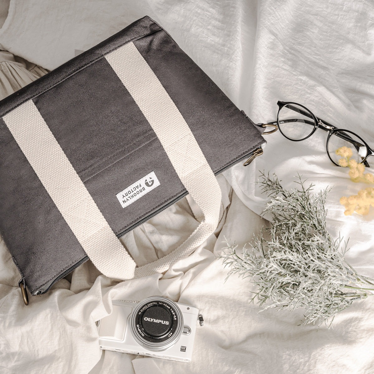 カメラバッグ　３個の中からお選びください カメラバッグ3個の中からお選びください