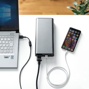ノートパソコン用モバイルバッテリーのおすすめ23選。大容量モデルをご紹介
