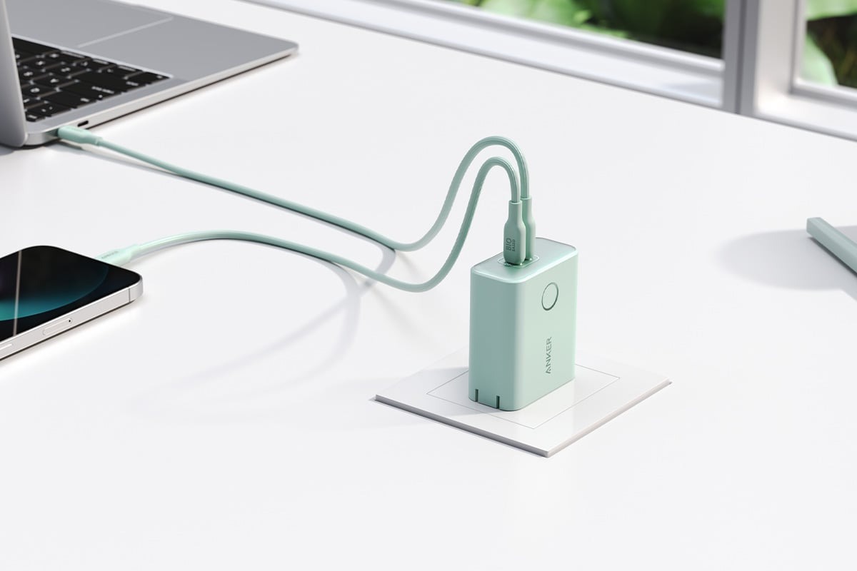 ANKER ワイヤレス充電対応モバイルバッテリー Anker モバイルバッテリーアンカー 小型コンパクト 5000mAh Nano