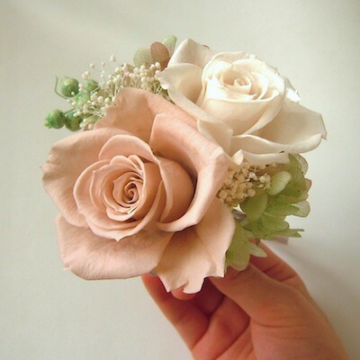 ふらわーぱれっと プリザーブドフラワーコサージュ パンナコッタ