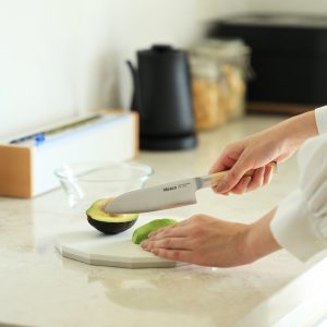 一人暮らしにおすすめの包丁17選。三徳包丁・牛刀など種類ごとの特徴も解説