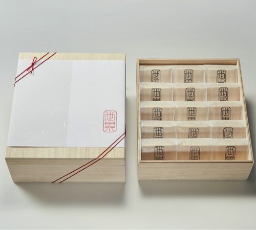 くらわんか餅の世界 焼いて食べる栗もなか