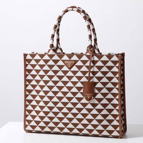 プラダ(PRADA) シンボル エンブロイダリーファブリック ラージハンドバッグ