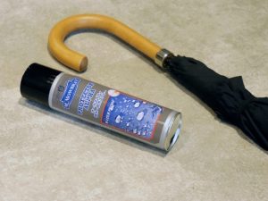 傘用防水スプレーのおすすめ14選。撥水性に優れたモノをご紹介