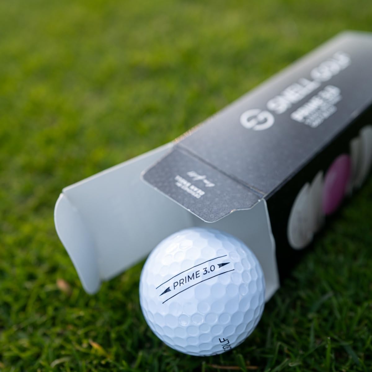 スピン系ゴルフボールのおすすめ15選。スコアアップを目指す方に