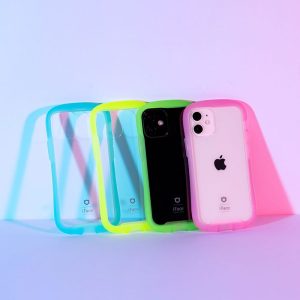 iPhone 12/iPhone 12 Pro用ケースのおすすめ25選。耐衝撃性やデザインをチェック