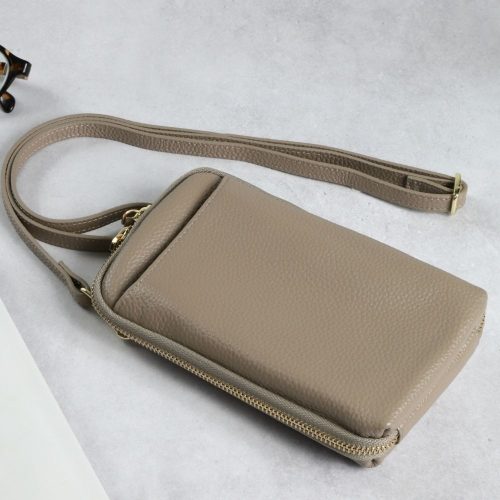 ラシエム(LASIEM) 本革入れたまま操作可能なスマホポシェット