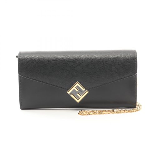フェンディ(FENDI) FFダイヤモンド チェーン付き 長財布