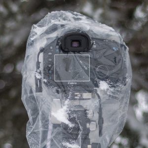 カメラ用レインカバーのおすすめ12選。雨からカメラを保護できるアイテム