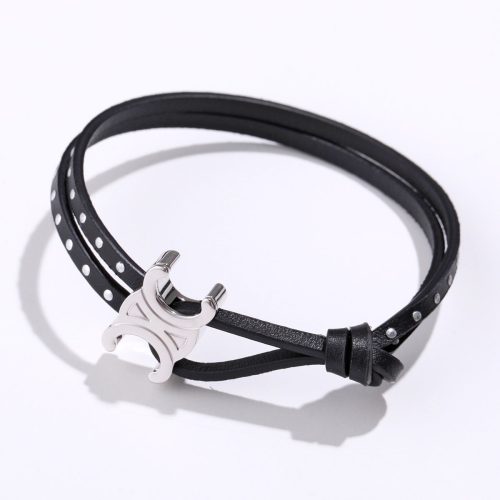 セリーヌ(CELINE) トリオンフ メタル レザー コード