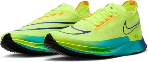 ナイキ(NIKE) ストリークフライ DJ6566