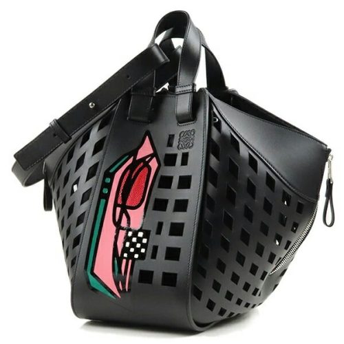 ロエベ(LOEWE) ハンモック チューリップ ミディアム ショルダーバッグ