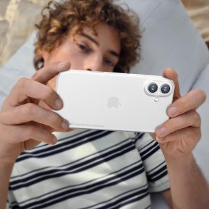 薄いiPhoneケースのおすすめ27選。スリムで軽量なモデルをピックアップ