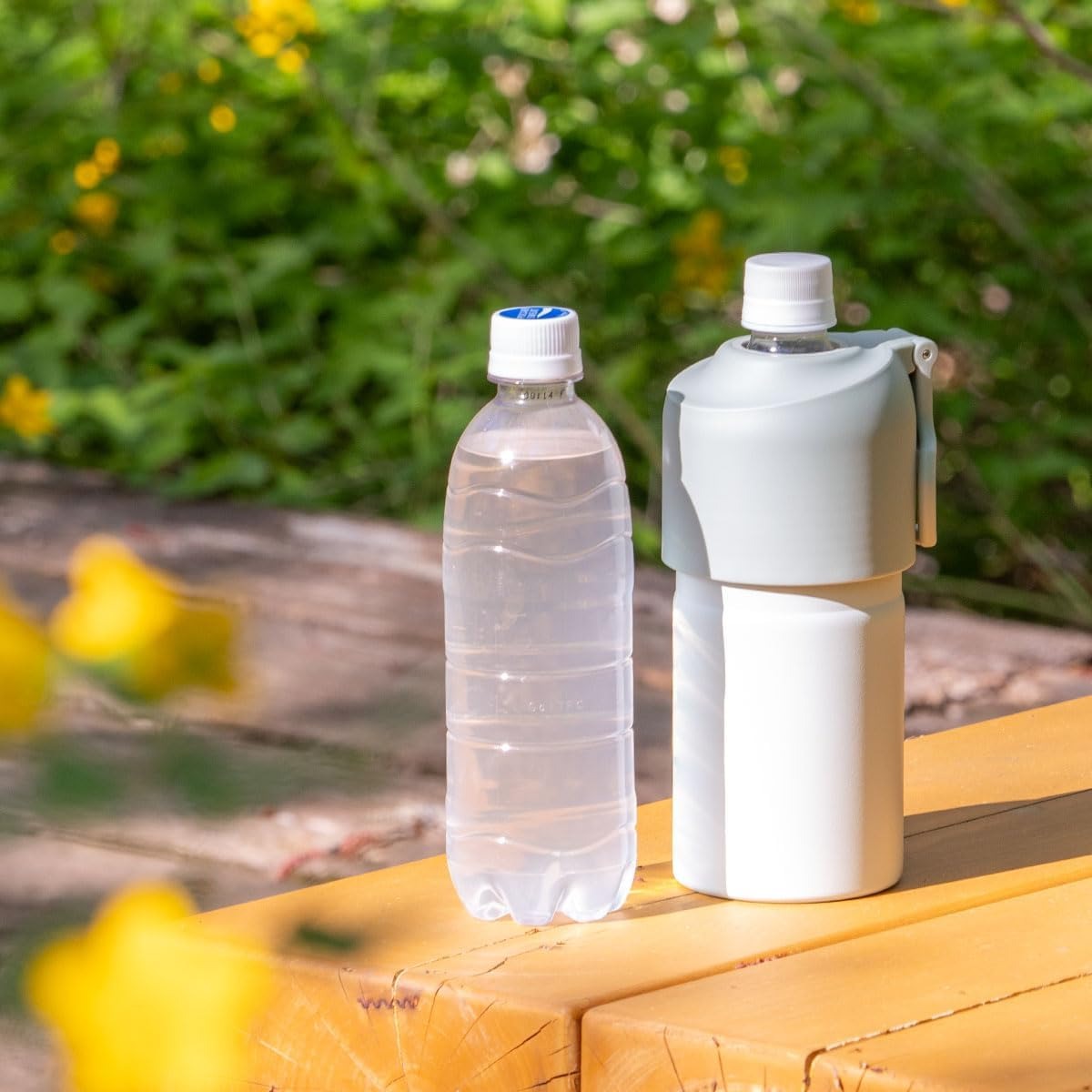 パープル【新品】スリーズ ペットボトルクーラー WEB限定ペットボトルクーラー／KITINTO | 3COINS(スリーコインズ