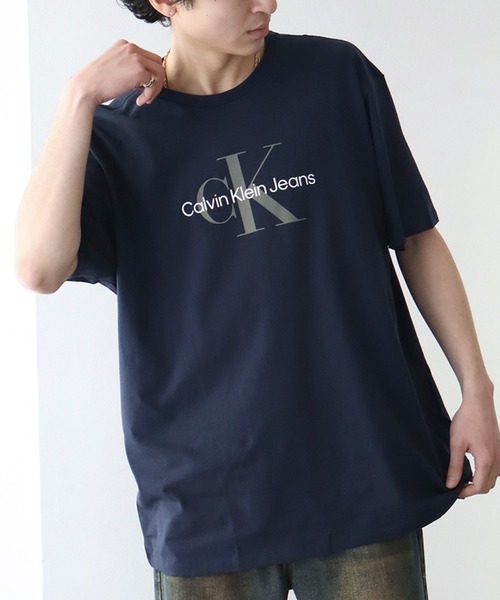 カルバンクライン(Calvin Klein) ショートスリーブモノグラムプリントTシャツ