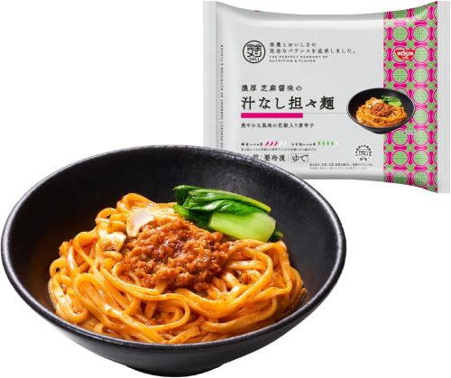 日清食品 完全メシDELI 濃厚芝麻醤味の汁なし担々麺