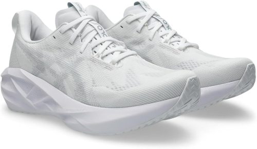 アシックス(Asics) NOVABLAST 5 1011B974