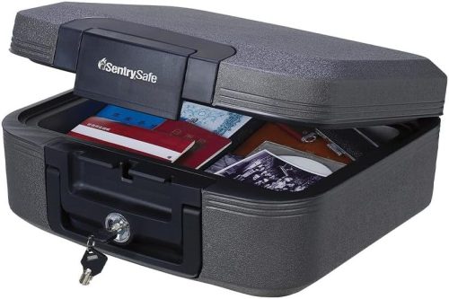 マスターロック・セントリー ポータブル金庫 CWシリーズ CHW20201