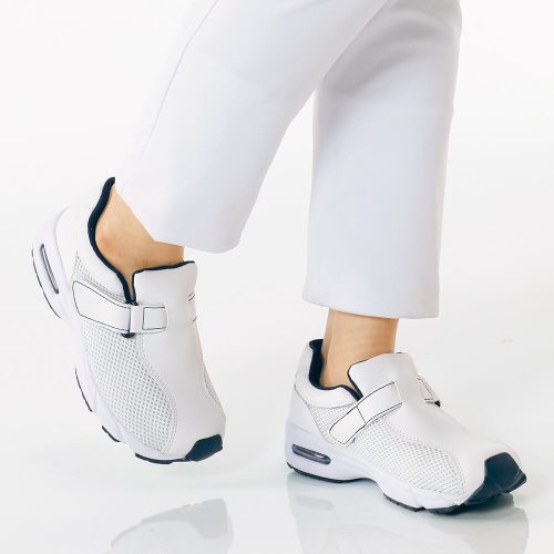 シェスター(SCHWESTER) スポーツシューズ