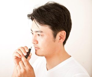 手動式鼻毛カッターのおすすめ10選。手軽なお手入れが叶うアイテムをご紹介
