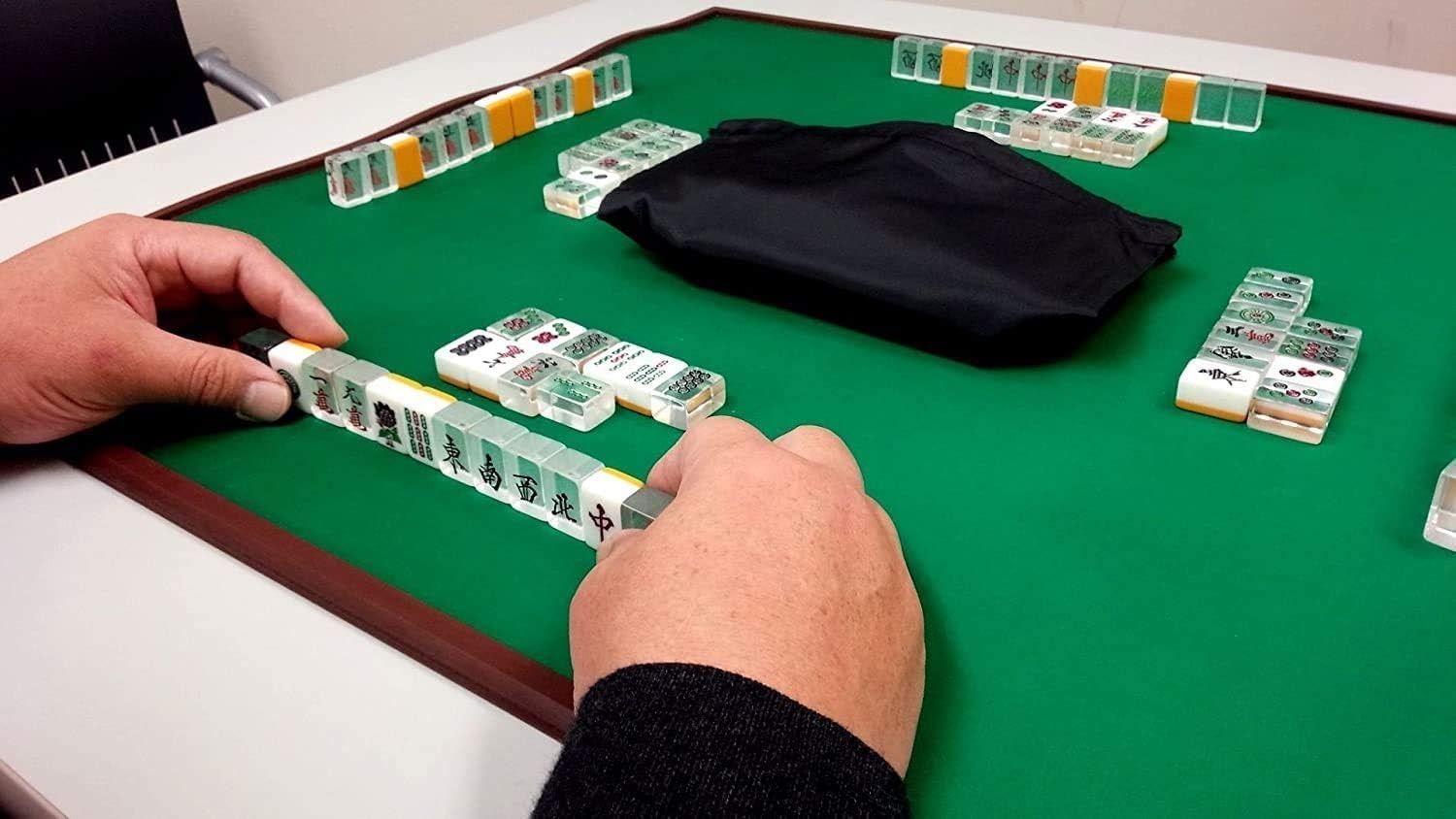 麻雀牌のおすすめ16選。リーズナブルな製品からユニークな製品までご紹介