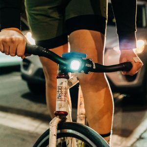 自転車ライトのおすすめ18選。防水性能に優れているアイテムもご紹介