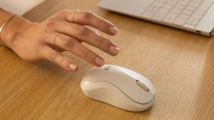 マウスの選び方やポイントを解説。有線モデルからワイヤレスモデルまでご紹介