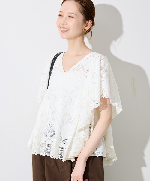 スローブイエナ(SLOBE IENA) レースフリルVネックブラウス