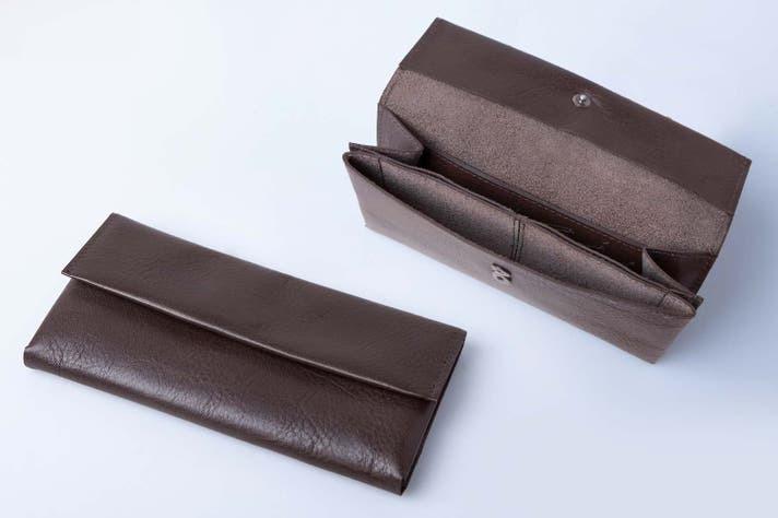 驚くほど薄いのにしっかり入る！収納力抜群の財布「TIDY pot Volta」