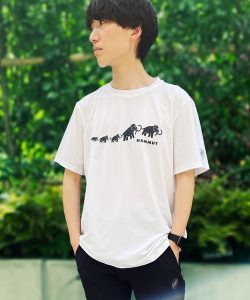 アウトドアブランドのTシャツおすすめ15選。タウンユースしやすい製品もご紹介