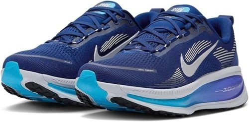 ナイキ(NIKE) ボメロ 18