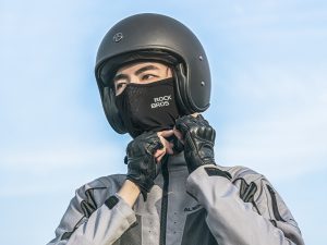 夏向けバイク用フェイスマスクのおすすめ15選。冷感機能を搭載したモデルも
