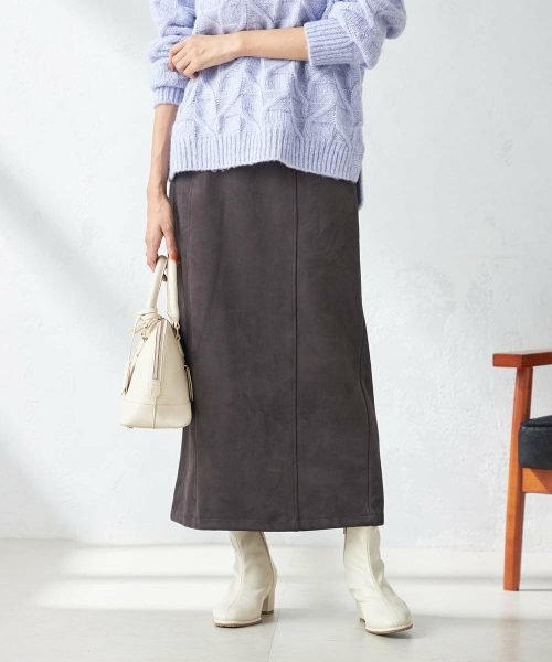 アー・ヴェ・ヴェ(a.v.v) フェイクスエードナロースカート