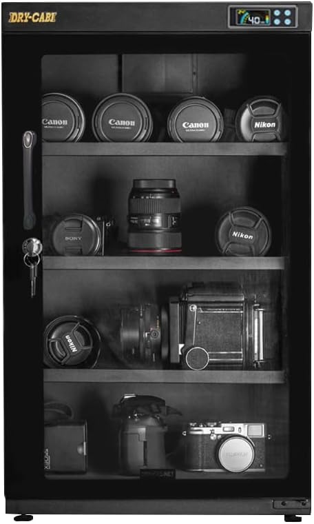 Nikon Z6 完動品 防湿庫保管 Nikon Z6 元箱 付属品有 防湿庫保管