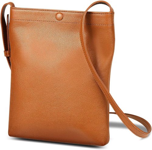 ムラ(MURA) シュリンクレザー 薄マチA5縦型 マグネットボタン付き サコッシュ