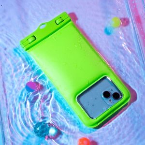 iPhone用防水ケースおすすめ17選。デザインがかわいいアイテムもご紹介