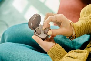 2万円以下で買える完全ワイヤレスイヤホンおすすめ21選。コスパ良好の人気モデルをご紹介