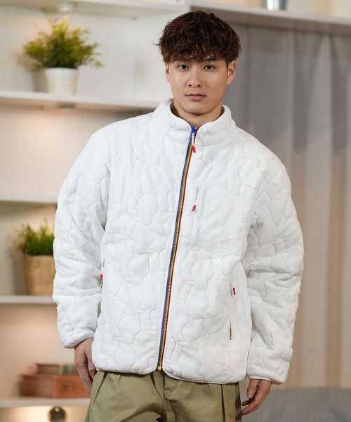 チャムス(CHUMS) 中綿ジャケット ブービーステッチ