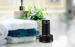 毛玉取りのおすすめランキング20選。持ち運びに便利な電動タイプもご紹介