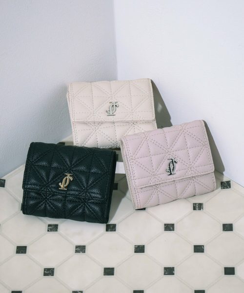 ジルバイジルスチュアート(JILL by JILL STUART) クロスJ キルト三つ折りウォレット