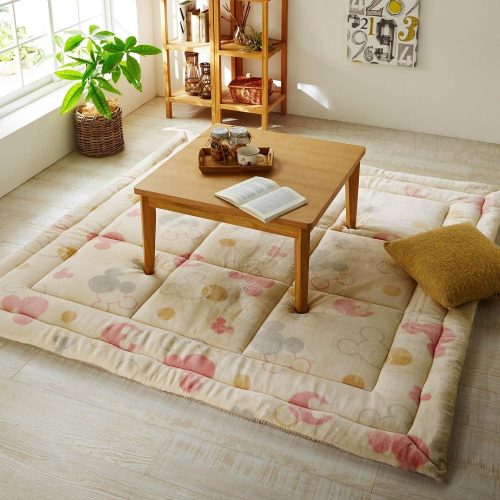 ベルメゾン 低反発ウレタン入りラグ・こたつ厚敷き布団「ミッキーモチーフ」