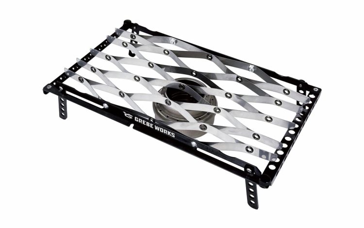 驚きの軽さと通気性!アウトドアを快適にする「ULエアメッシュテーブル」