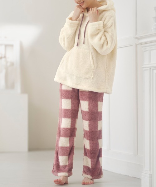 ランジェリーバイジーラ(Lingerie by GeeRA) ボアフリースパーカー&パンツセット