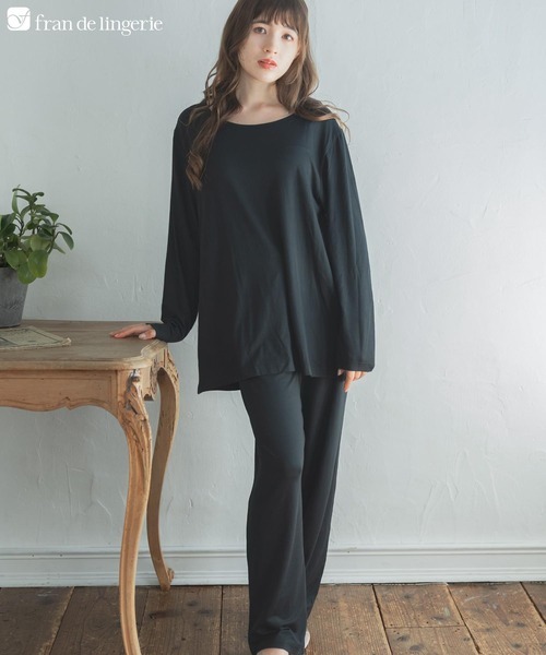 フランデランジェリー(fran de lingerie) tororelax とろリラ楽ちん&シンプルなプルオーバー上下セット