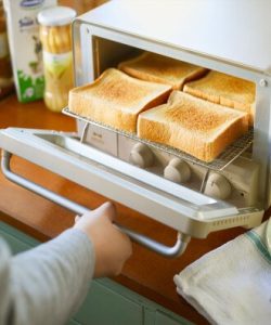 4枚焼きトースターのおすすめ15選。人気のモデルもラインナップ