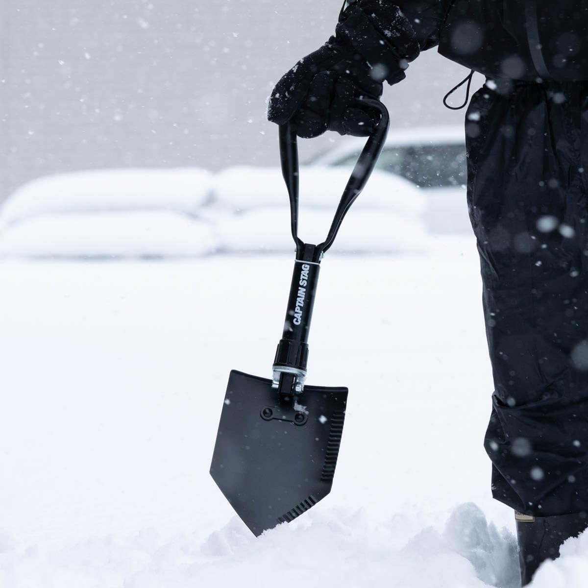 雪かき 重い雪も軽々ポーン！つらい雪かきが楽になる、画期的な雪かきスコップ！