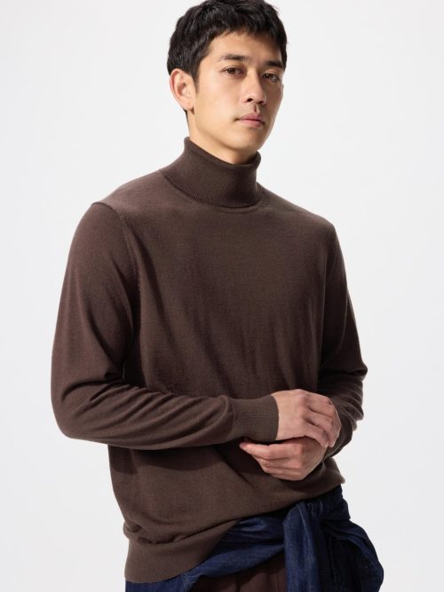 ユニクロ(UNIQLO) メリノタートルネックセーター