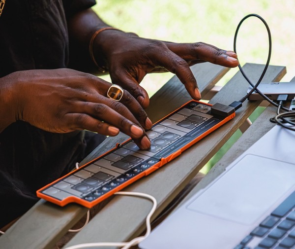 MIDIキーボードのイメージ